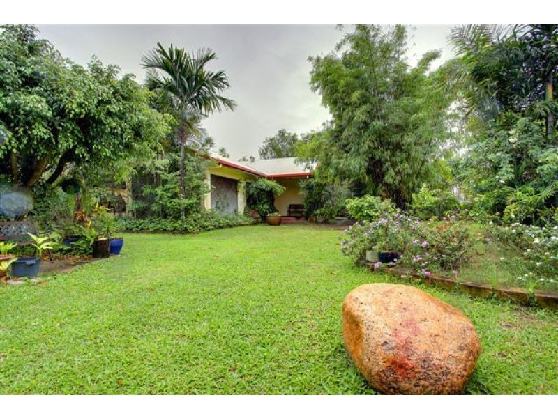 17 Joanne Street, Deeragun QLD 4818