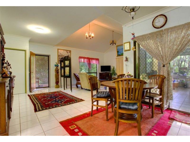 17 Joanne Street, Deeragun QLD 4818