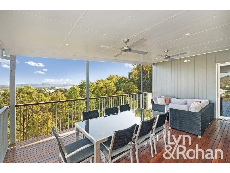 16 Chandon Place, Castle Hill QLD 4810