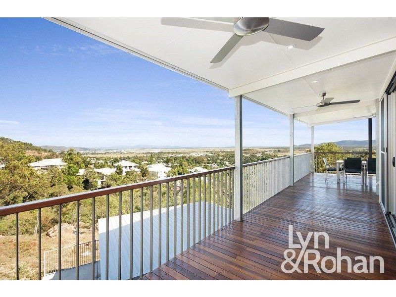 16 Chandon Place, Castle Hill QLD 4810