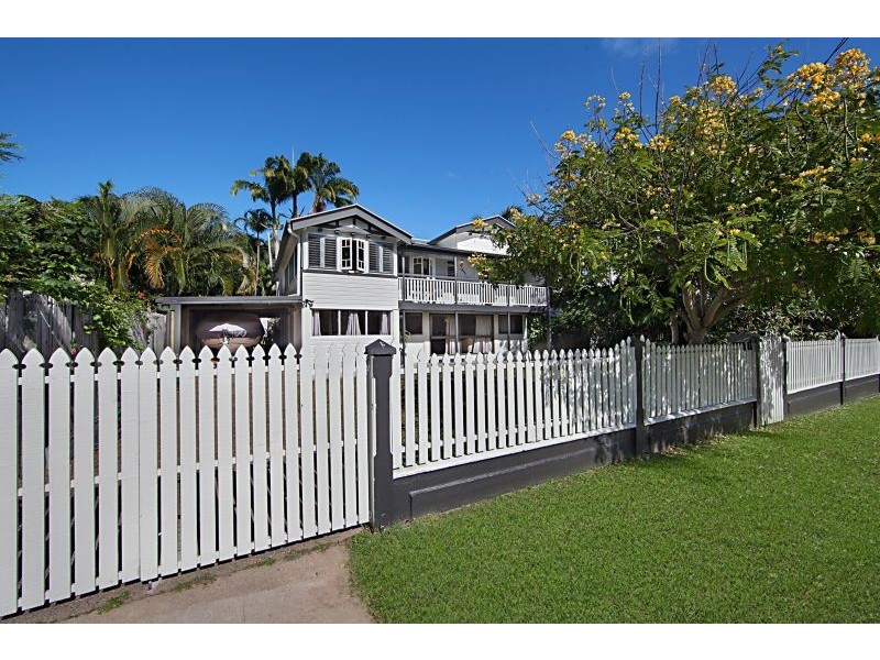 5 Robinson Street, Belgian Gardens QLD 4810