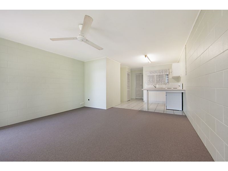 12 Adams Street, Heatley QLD 4814