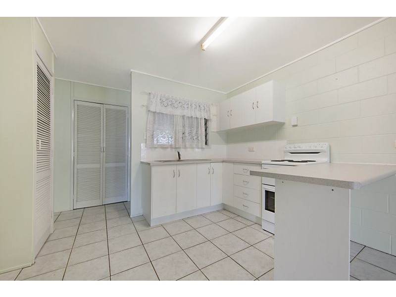 12 Adams Street, Heatley QLD 4814