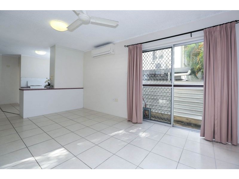 1/42 Clayton Street, Hermit Park QLD 4812