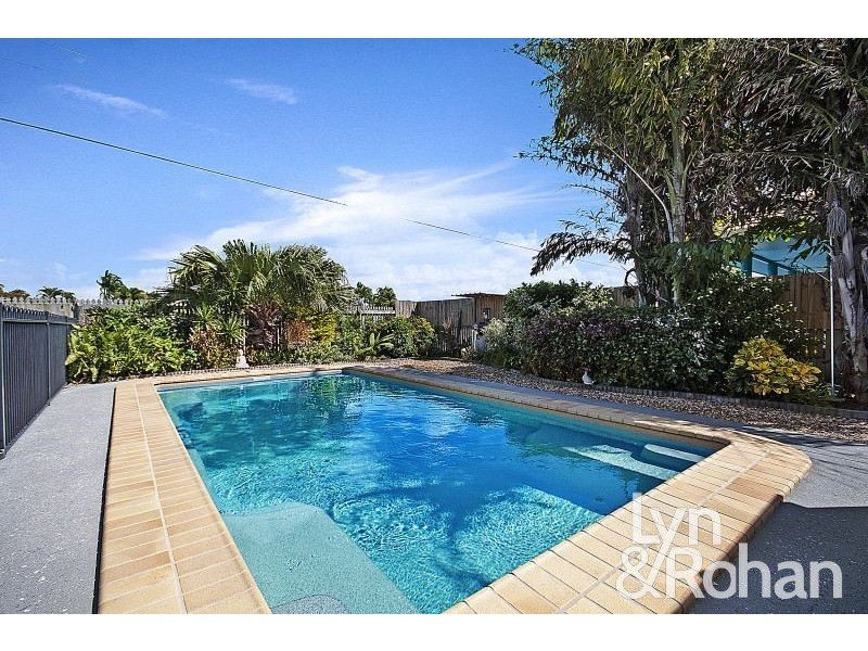 9 Avon Avenue, Kirwan QLD 4817