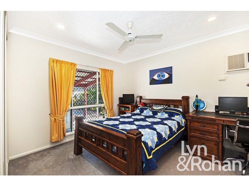 9 Avon Avenue, Kirwan QLD 4817