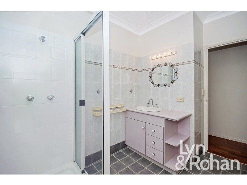 9 Avon Avenue, Kirwan QLD 4817