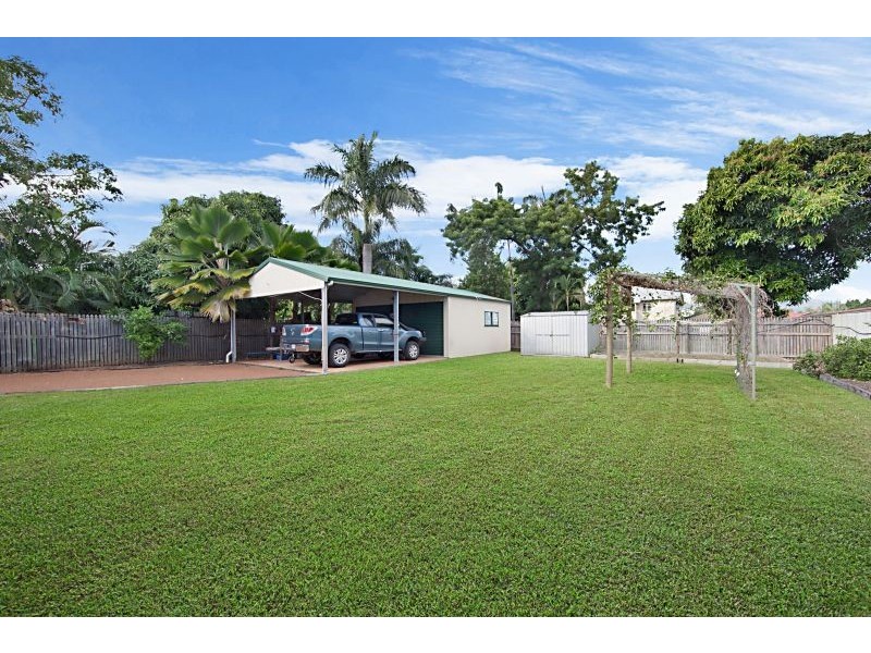 6 Granville Street, Pimlico QLD 4812