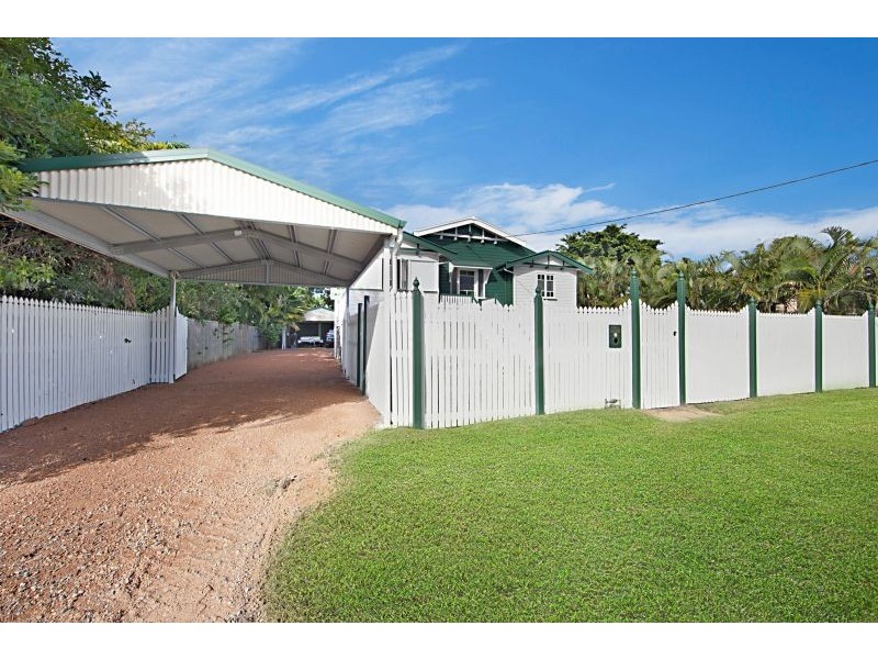 6 Granville Street, Pimlico QLD 4812