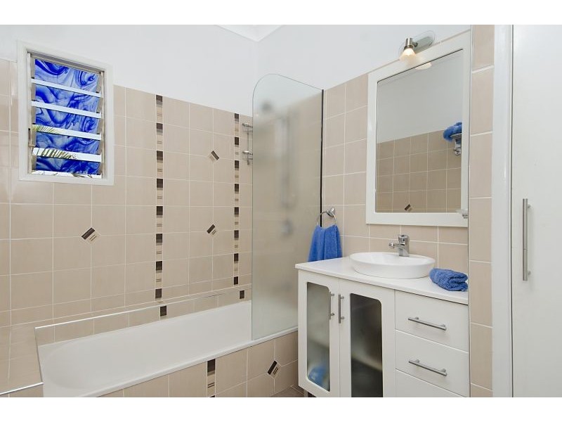 12 Yates Street, Railway Estate QLD 4810