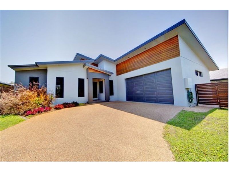 7 Mentmore Court, Bushland Beach QLD 4818