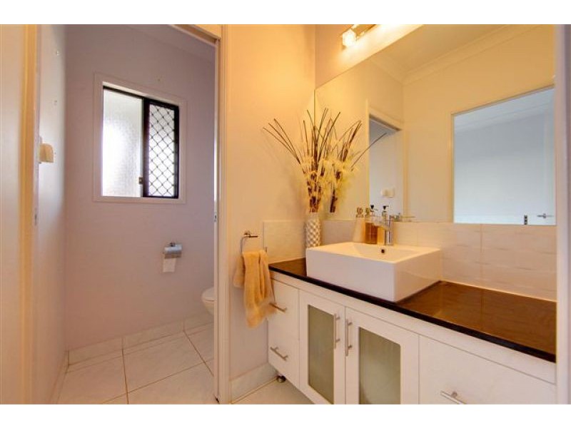 7 Mentmore Court, Bushland Beach QLD 4818