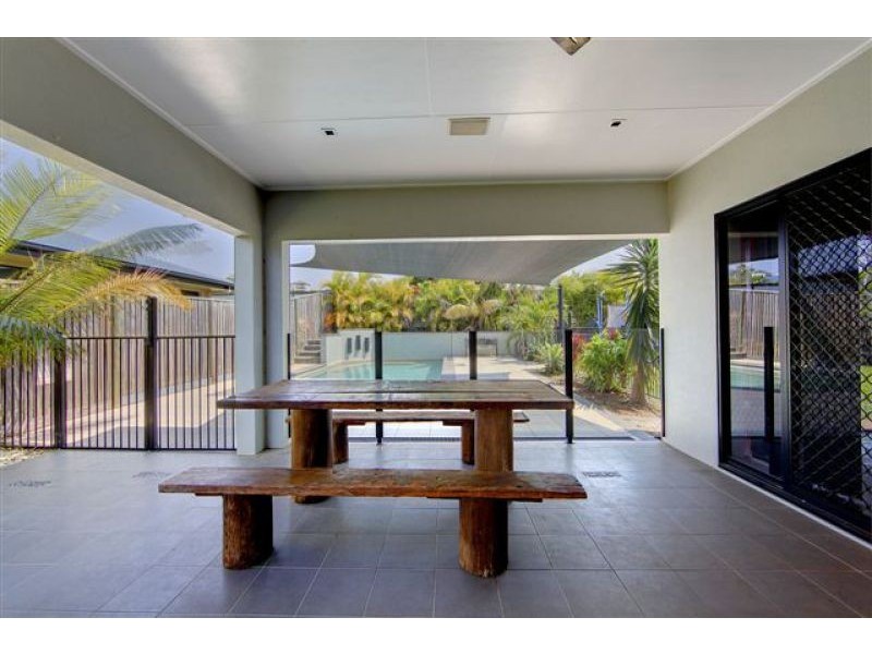 7 Mentmore Court, Bushland Beach QLD 4818