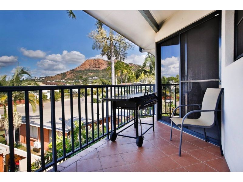 5/106 Eyre Street, North Ward QLD 4810