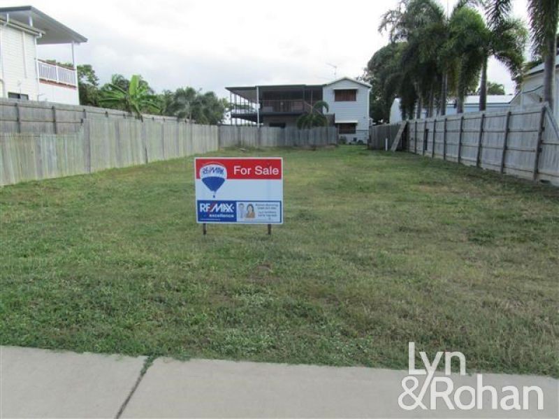 16 Taylor Street, Belgian Gardens QLD 4810