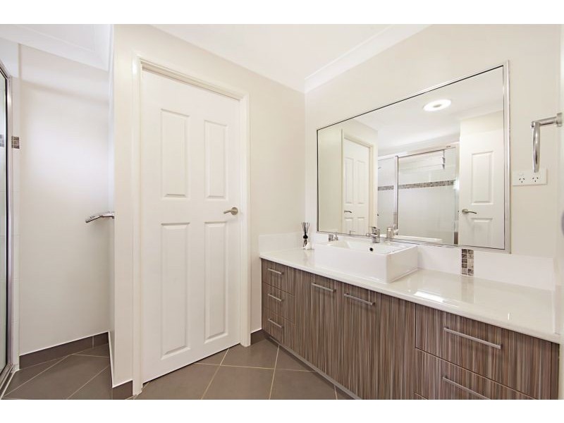 9 Estate Street, West End QLD 4810