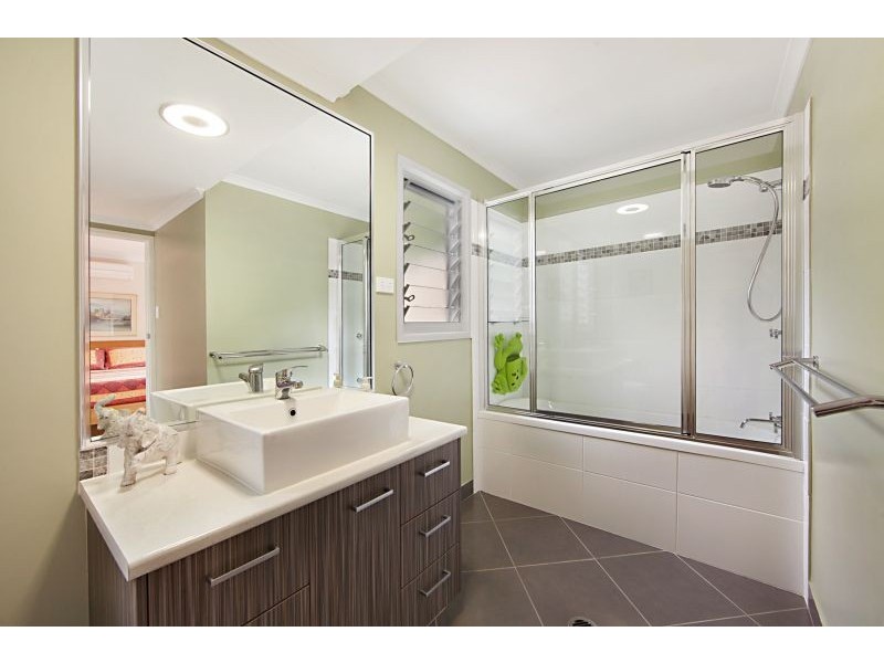 9 Estate Street, West End QLD 4810