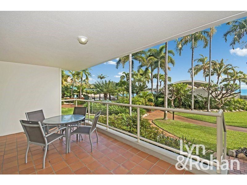 9/7 Mariners Drive, Townsville City QLD 4810