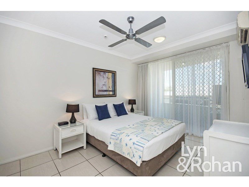 9/7 Mariners Drive, Townsville City QLD 4810