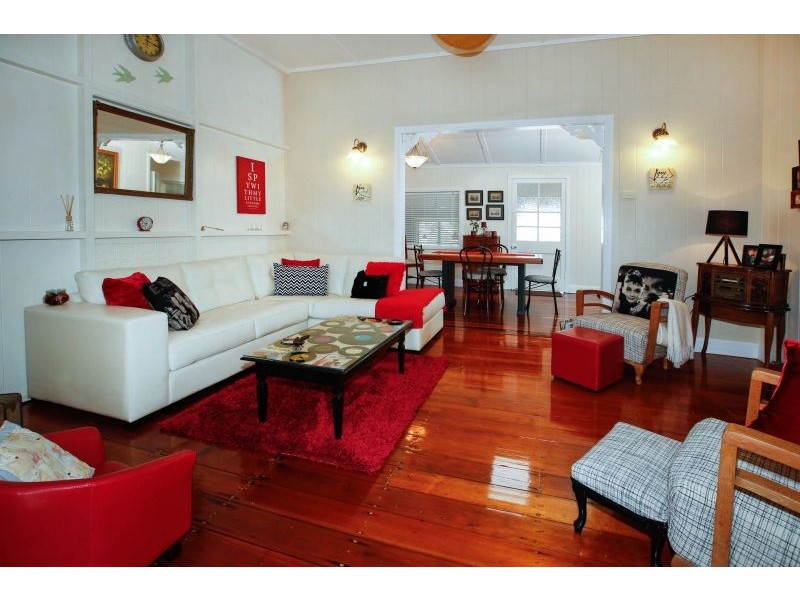 6 Burton Street, Mysterton QLD 4812