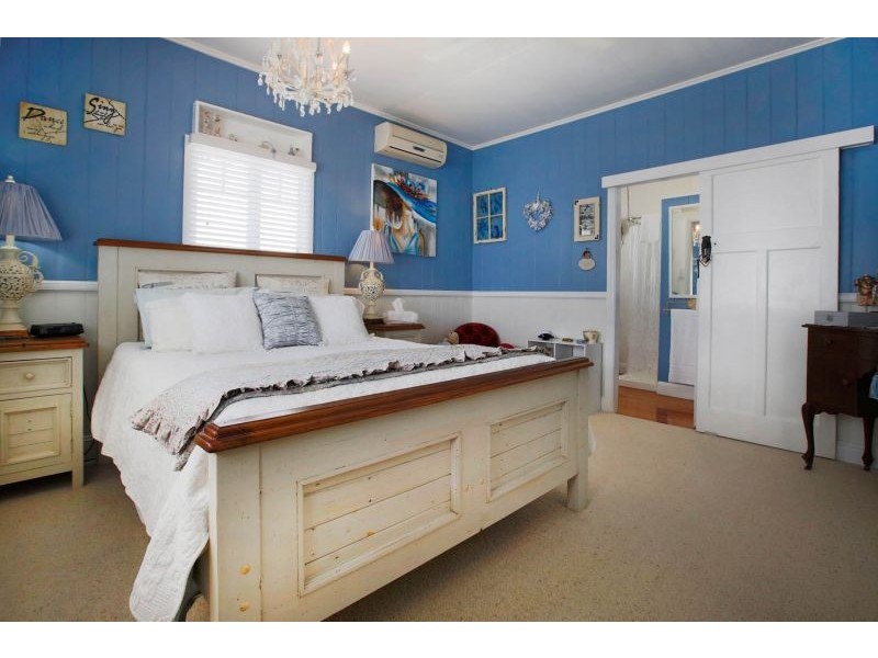 6 Burton Street, Mysterton QLD 4812