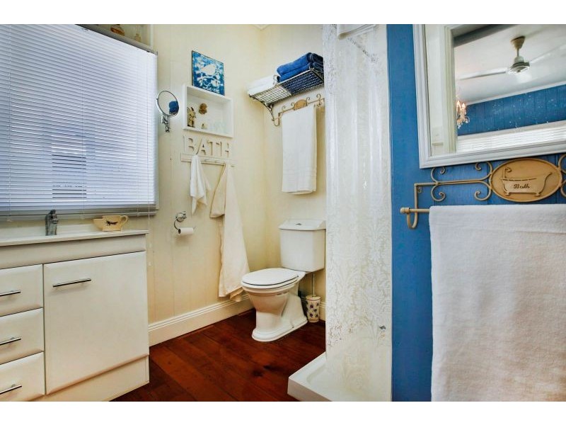 6 Burton Street, Mysterton QLD 4812