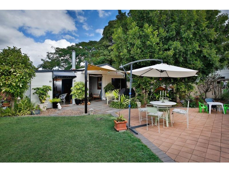 6 Burton Street, Mysterton QLD 4812