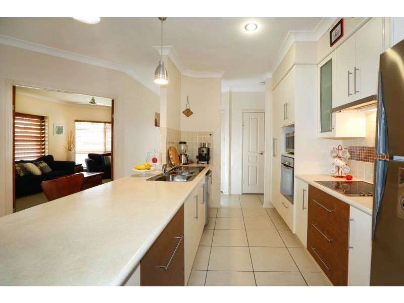 4 Oakmont Close, Kirwan QLD 4817