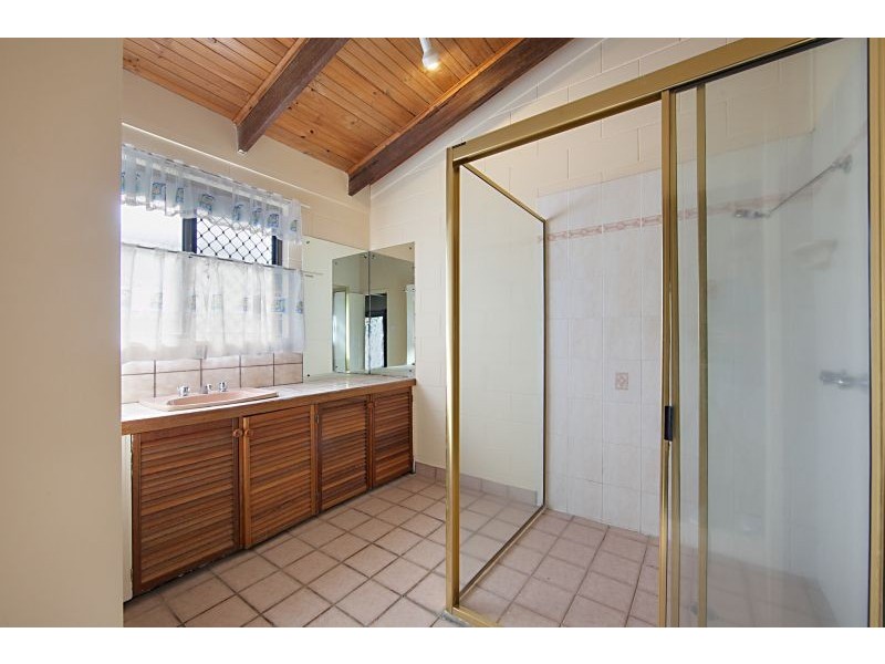 1 Larkspur Street, Annandale QLD 4814