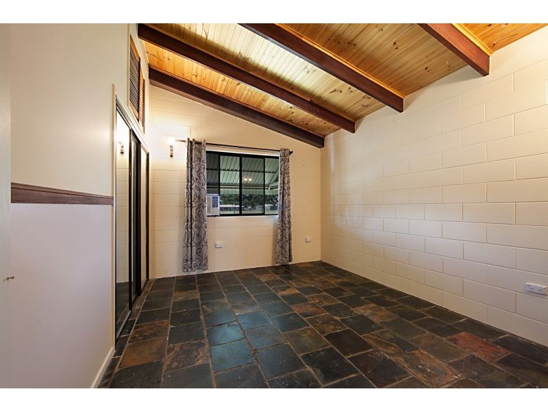 1 Larkspur Street, Annandale QLD 4814