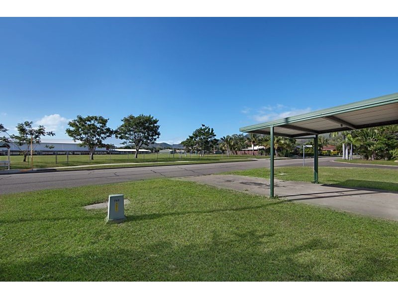 1 Larkspur Street, Annandale QLD 4814