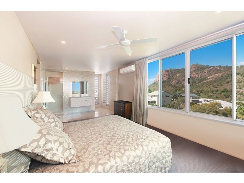 16 Stirling Drive, Castle Hill QLD 4810