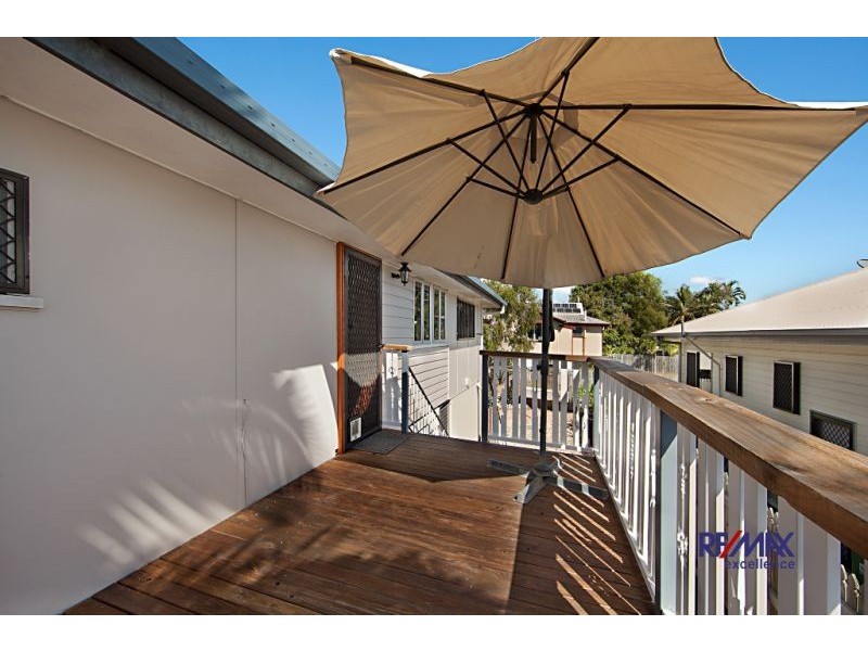 76 Carmody Street, Hermit Park QLD 4812