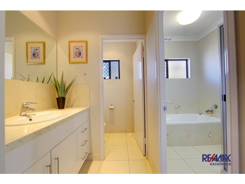 32 Lakeland Boulevard, Idalia QLD 4811