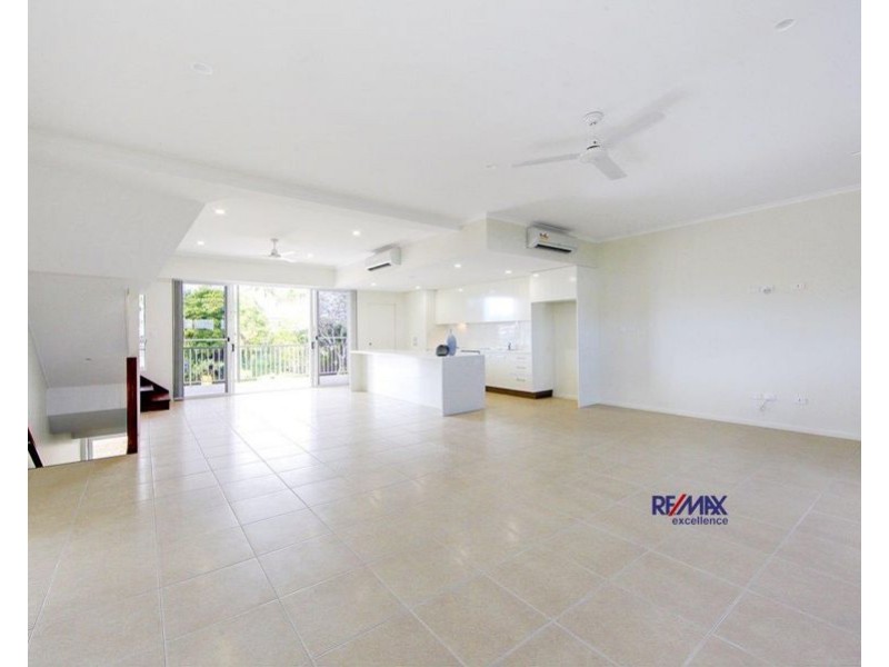 4/146 Eyre Street, North Ward QLD 4810