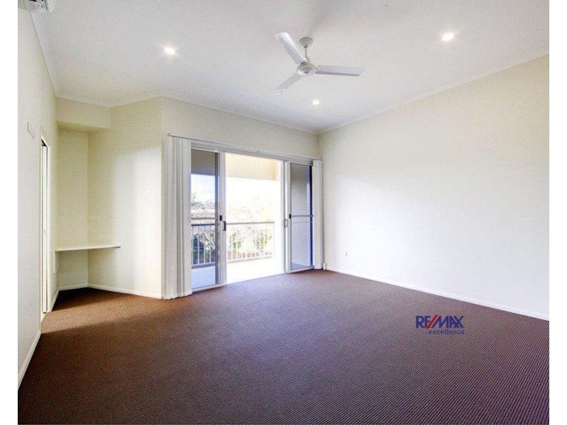 4/146 Eyre Street, North Ward QLD 4810