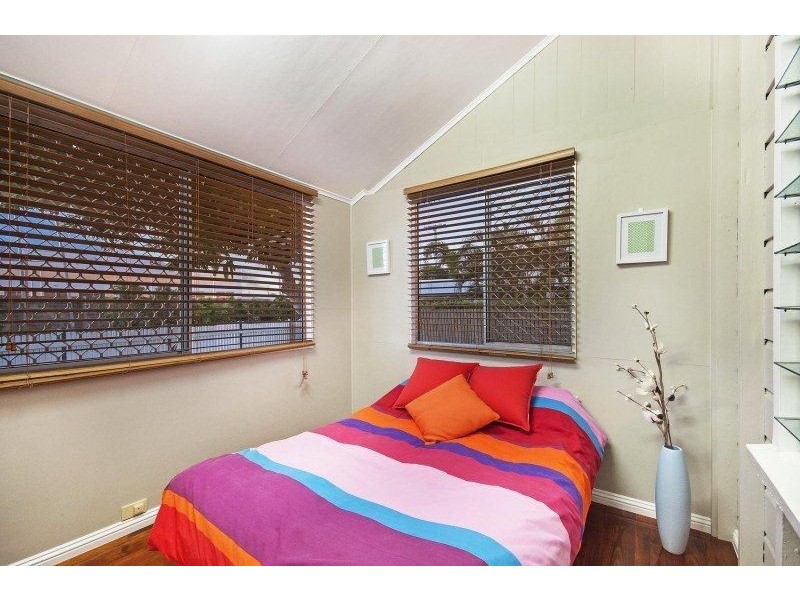 146 Perkins Street West, South Townsville QLD 4810