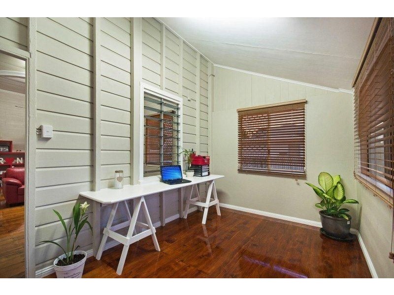 146 Perkins Street West, South Townsville QLD 4810