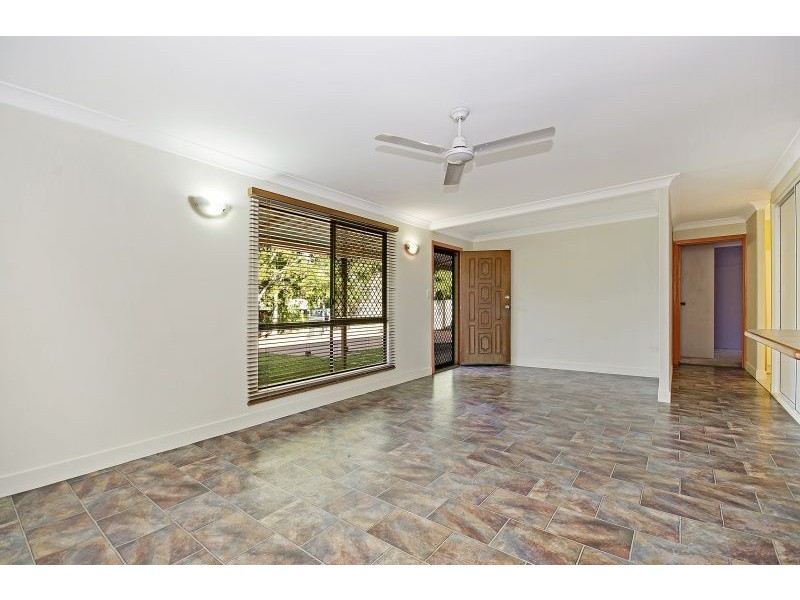 5 Bunya Street, Bushland Beach QLD 4818