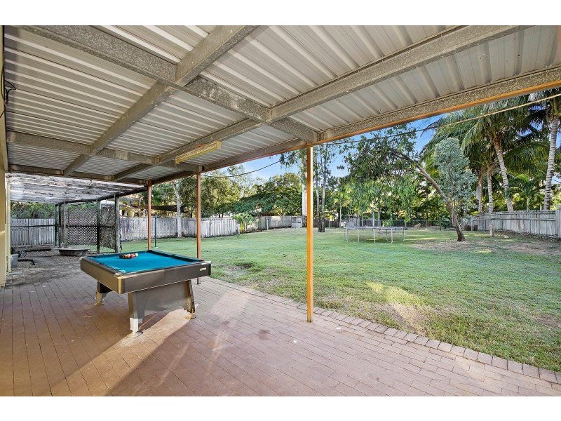 5 Bunya Street, Bushland Beach QLD 4818