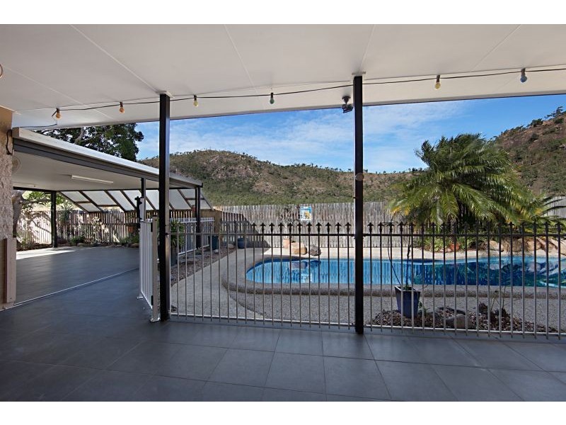 16 Dunbar Crescent, Wulguru QLD 4811