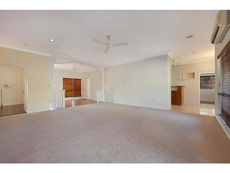 16 Dunbar Crescent, Wulguru QLD 4811