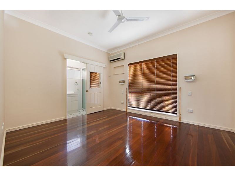 16 Dunbar Crescent, Wulguru QLD 4811