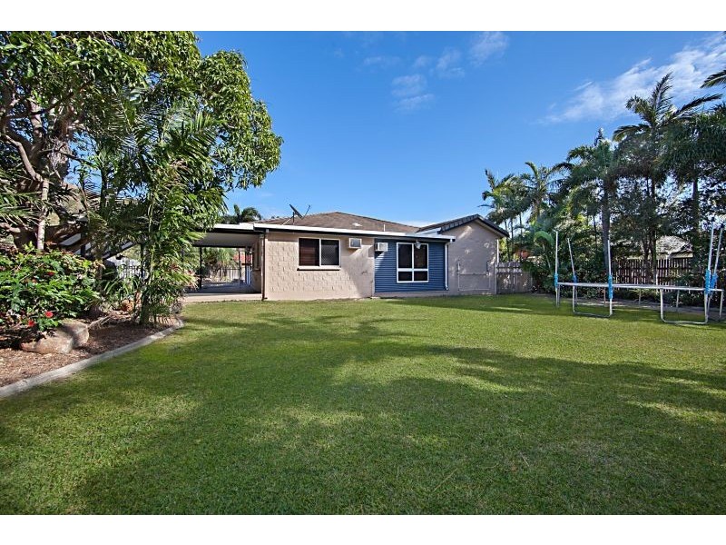 16 Dunbar Crescent, Wulguru QLD 4811