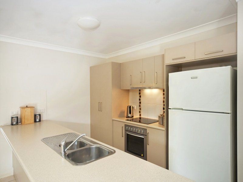 5 Mariala Court, Bushland Beach QLD 4818