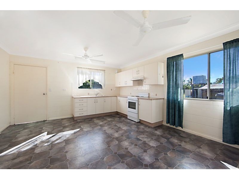 13 Acheron Drive, Balgal Beach QLD 4816