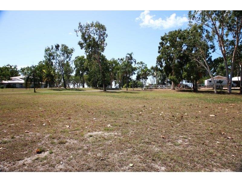 14 Turnberry Crt, Balgal Beach QLD 4816