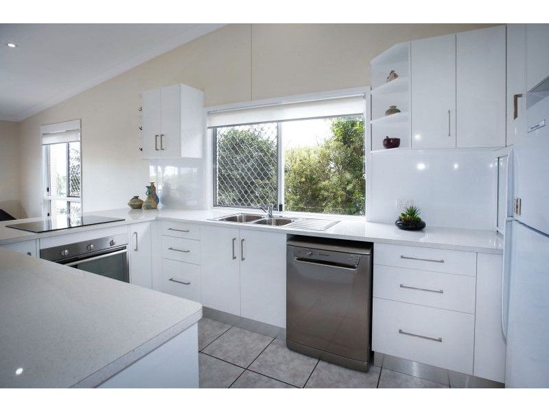 33 Nettleton Street, Mount Louisa QLD 4814