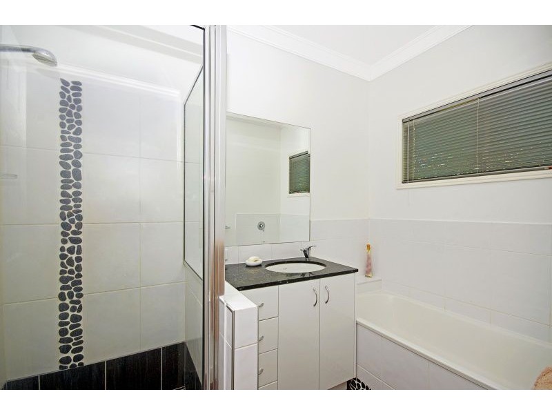 40 Waterview Drive, Bushland Beach QLD 4818