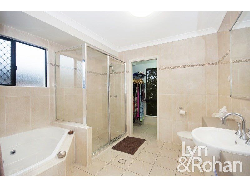 27 Mannikin Way, Bohle Plains QLD 4817